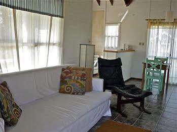 Victoria Fields Hotel & Resort La Barra Exterior photo