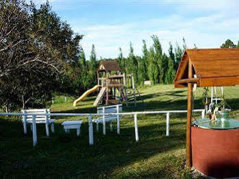 Victoria Fields Hotel & Resort La Barra Exterior photo